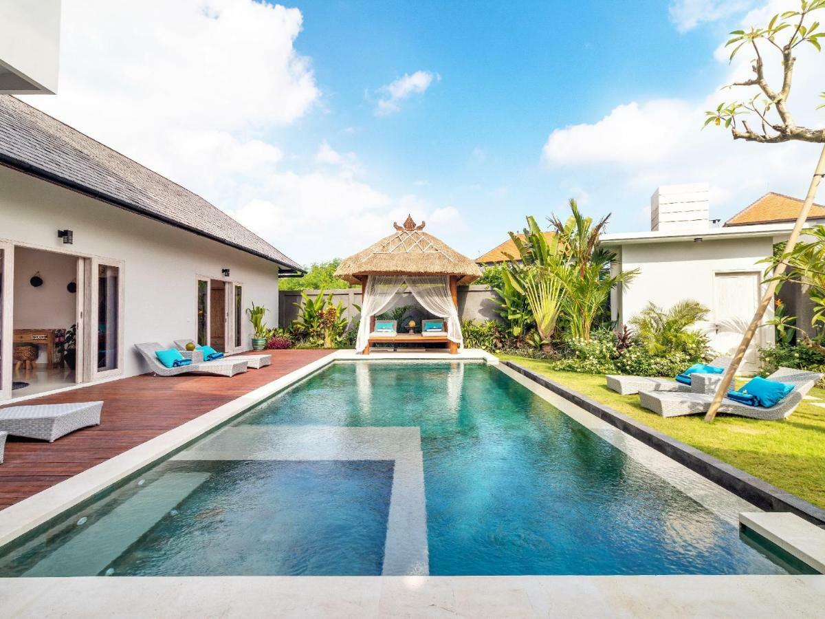 Hiburan 1 By Finder * Seminyak (Bali)