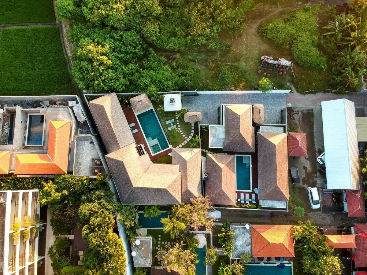 Villa Hiburan 1 By Finder *